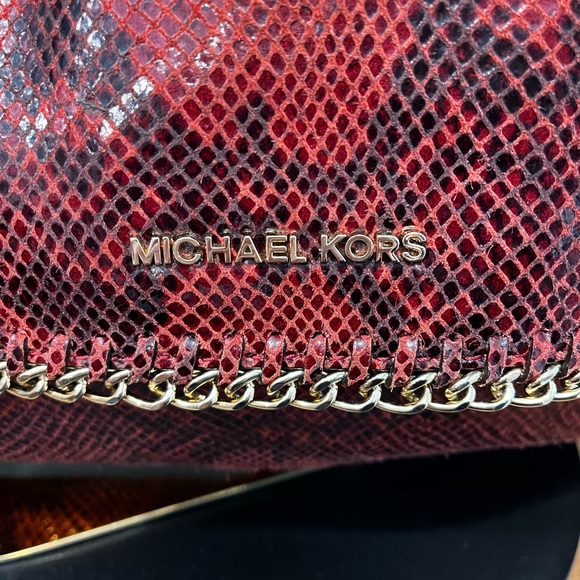 Michael Kors Burgundy & Black Snakeskin Embellished Shoulder Strap or Clutch - Picture 2 of 7